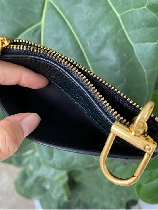 Tory Burch Black Leather Zip Card Case with Gold Logo - Picture 4 of 5